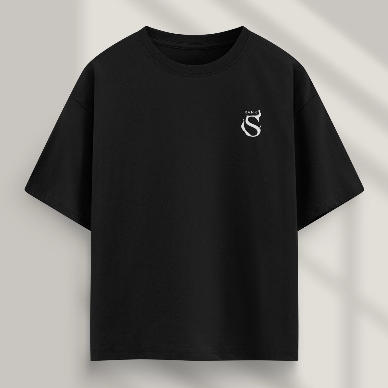 camiseta solo leveling negra frente