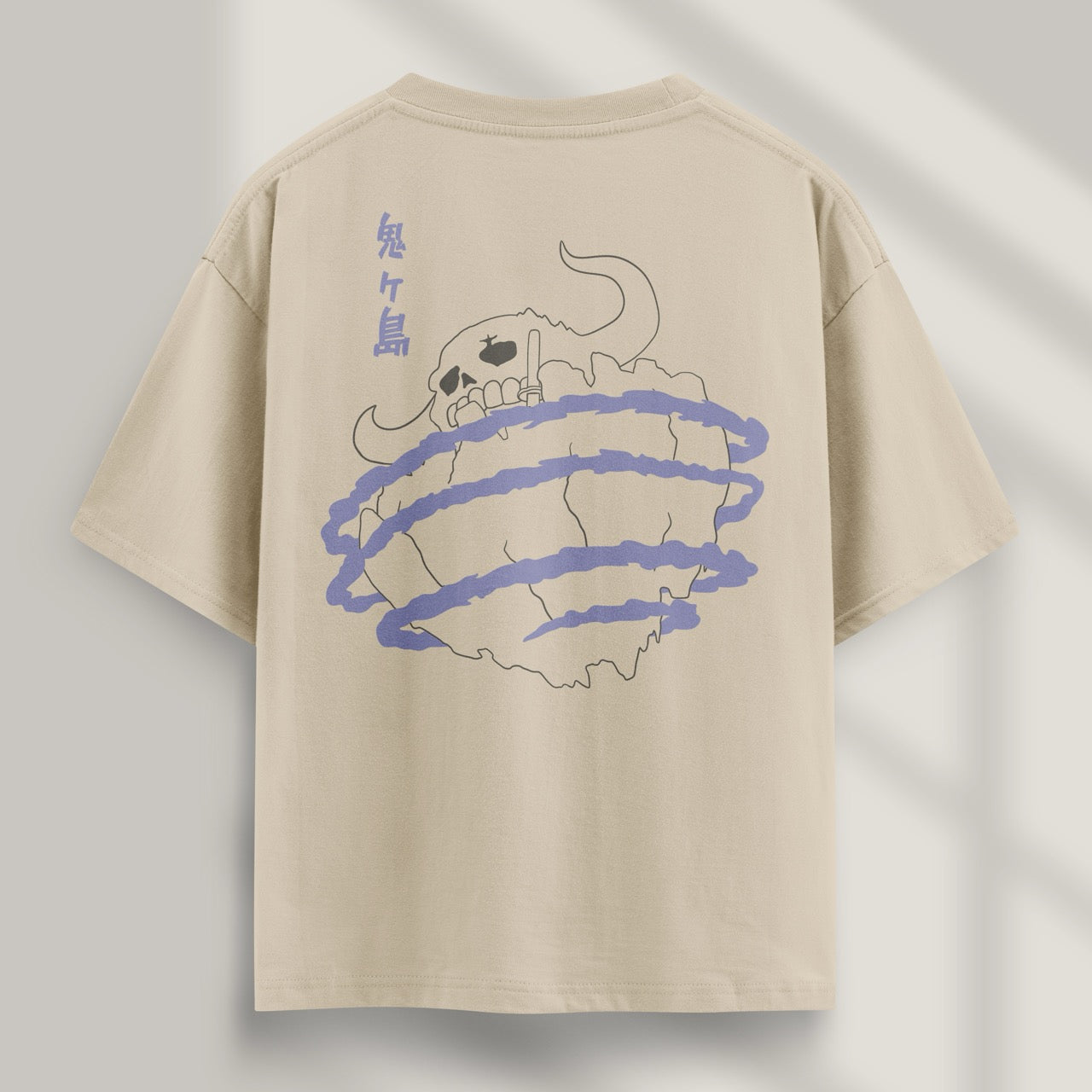 camiseta de kaido de one piece color beige detras