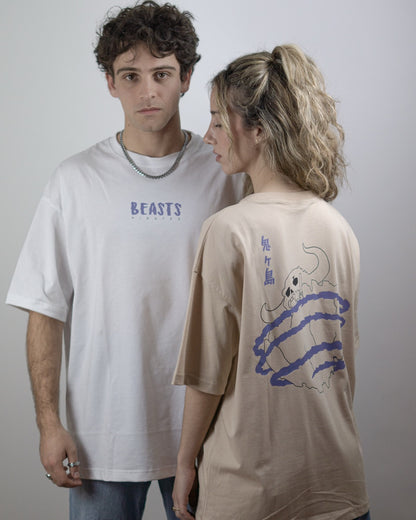 camiseta de kaido de one piece color beige y blanco